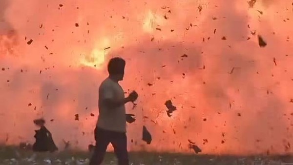 Ledakan Petasan Menggelegar di Tegalrejo Viral, Polisi Lakukan Penyelidikan