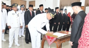96 Pejabat Tanjab Timur Dilantik, Wabup Tegaskan ASN Harus Berintegritas dan Siap Kerja Cepat