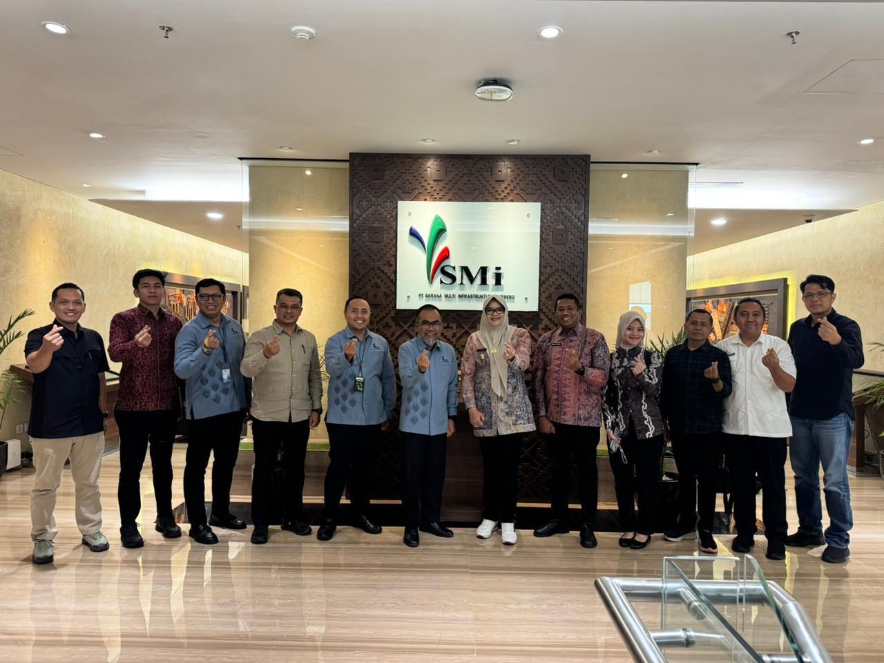 Bupati Tanjab Timur Hj.Dillah Hikmah Sari Perjuangkan Sektor Kesehatan Dan Infrastruktur Tanjab Timur.